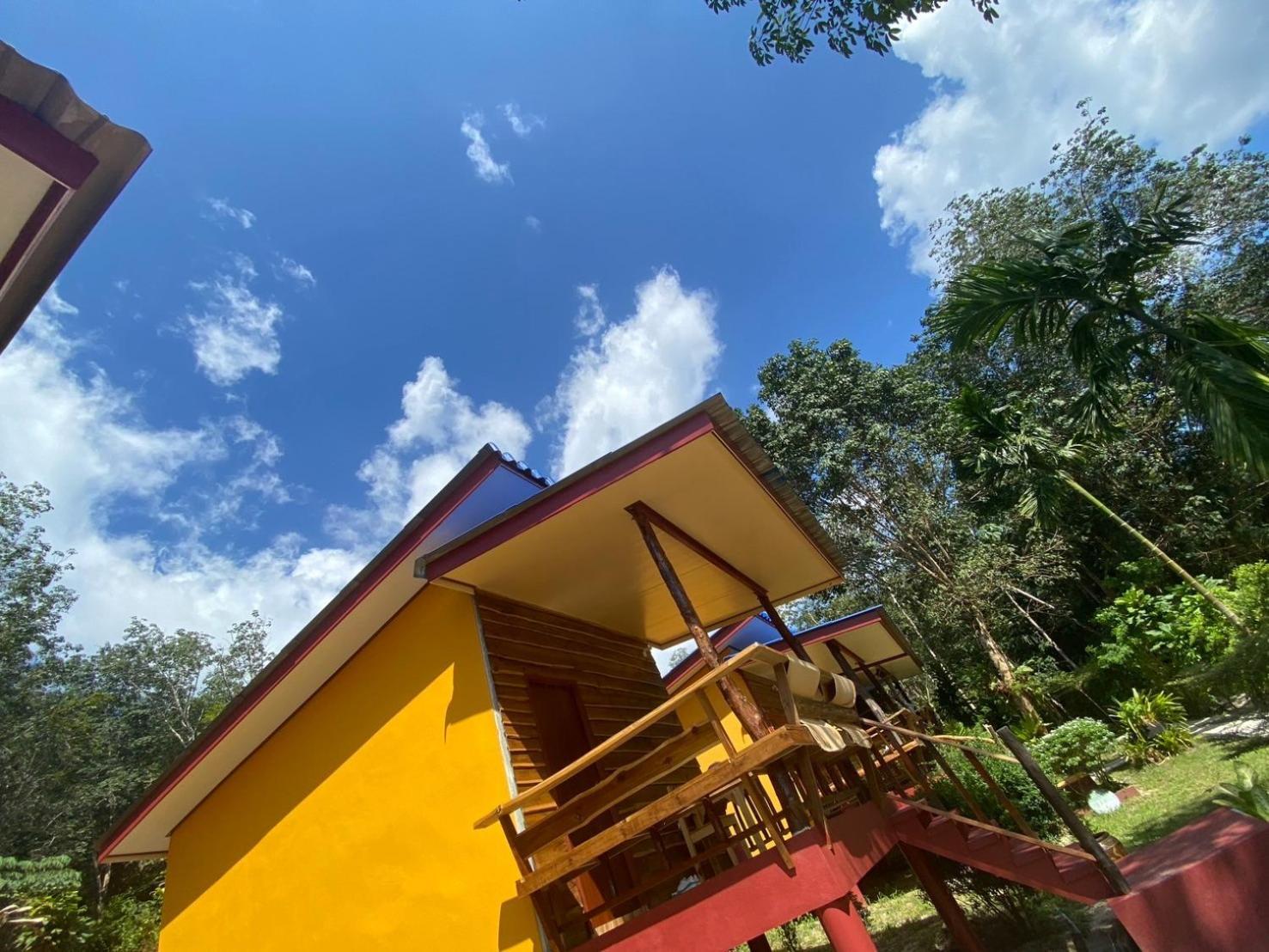 Baan Panseng Bungalow Ko Kut Exteriör bild